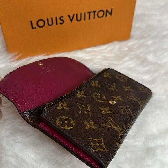 💯Authentic Louis Vuitton Emilie Monogram Long Wallet🍀 - Picture 10 of 15